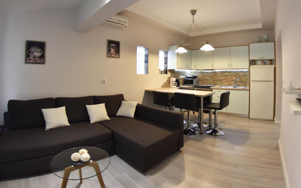 Appartement Sousouro House à Kassiopi Extérieur photo